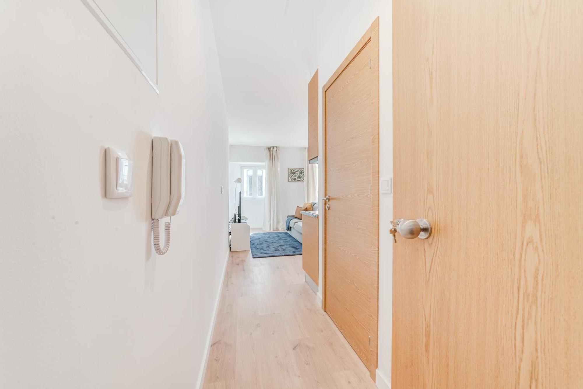 By The River - Alcantara Apartments Lisbon Exterior photo